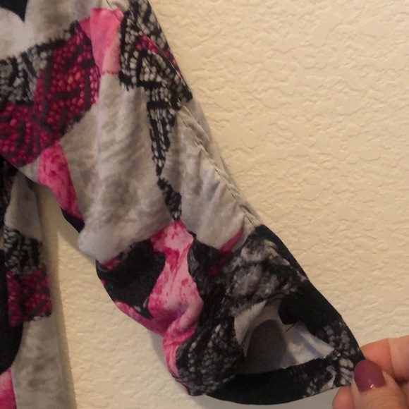 Style & Co top - Picture 3 of 4